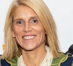 A headshot of Julie Lima